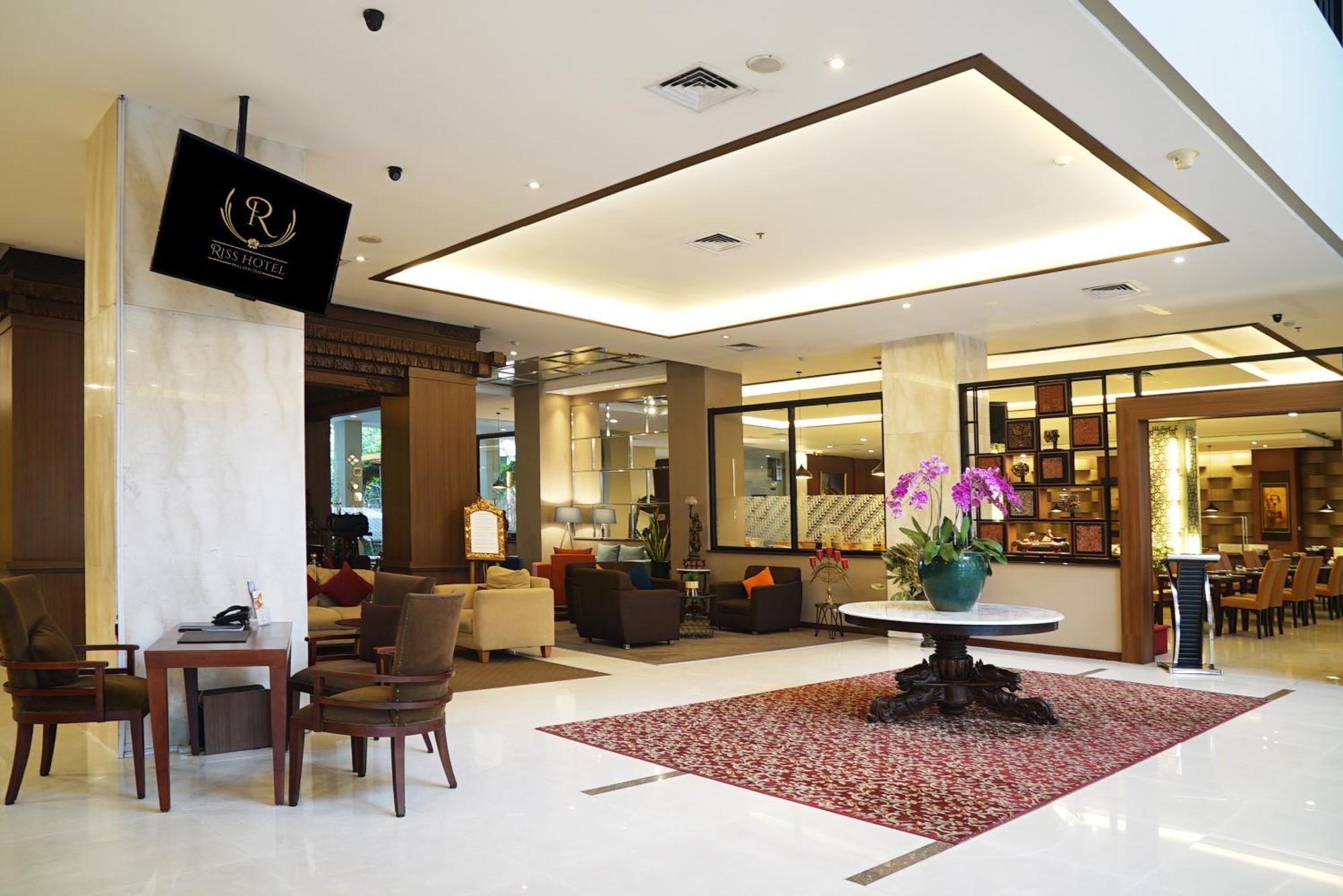 יוגיאקרטה Riss Hotel Malioboro מראה חיצוני תמונה